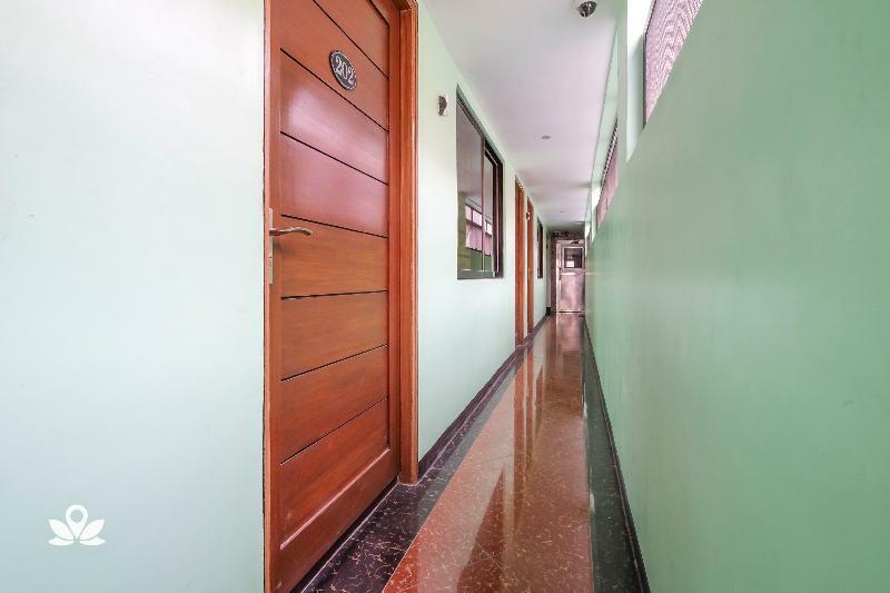 Zen Rooms Time Travellers Makati Makati City Exteriér fotografie