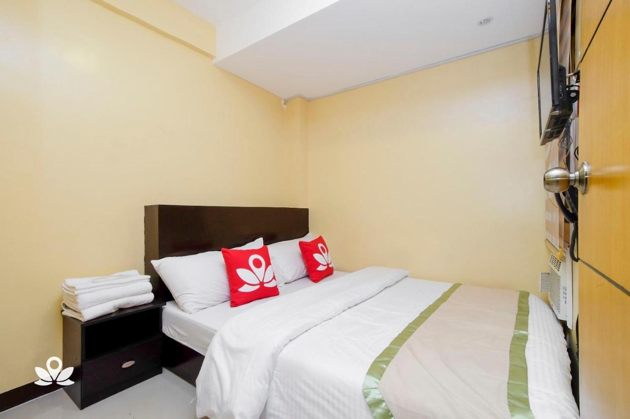 Zen Rooms Time Travellers Makati Makati City Exteriér fotografie