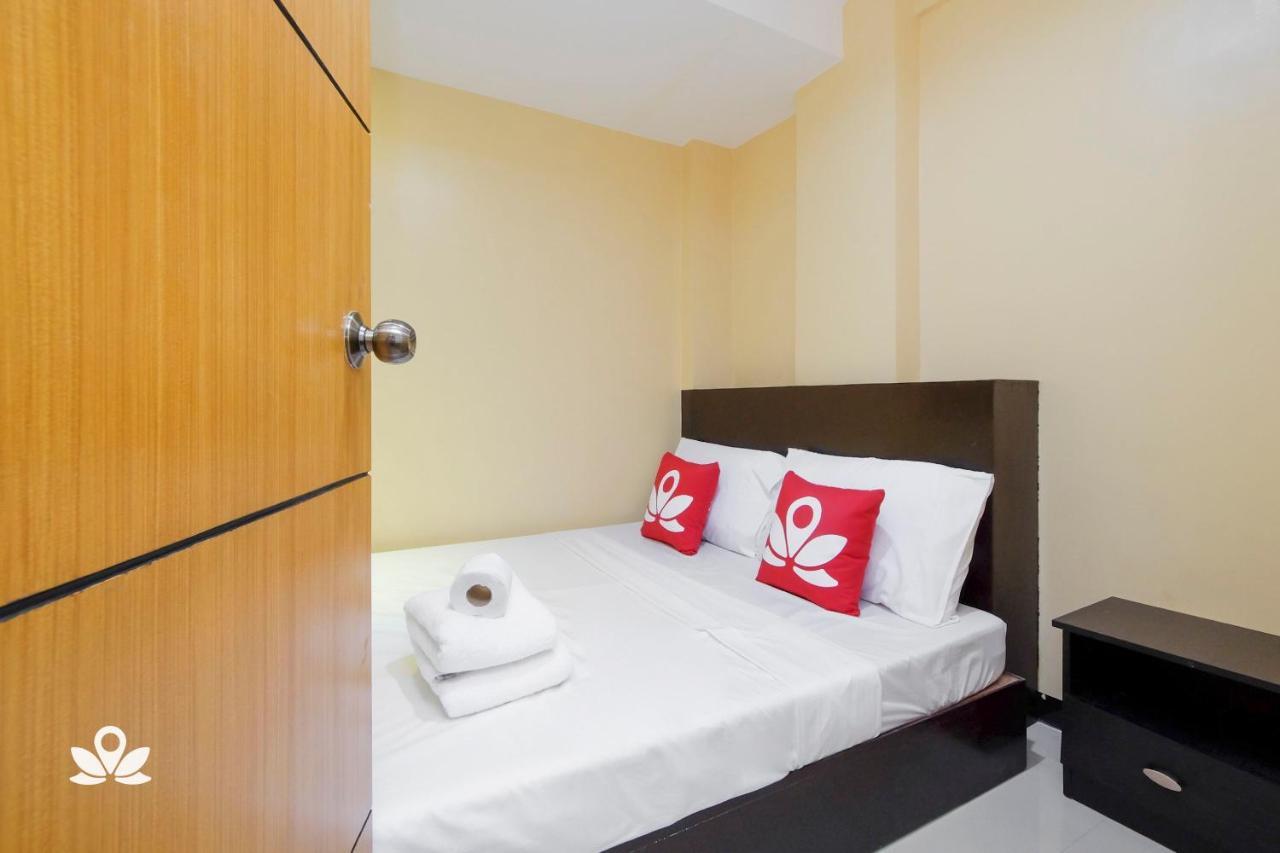 Zen Rooms Time Travellers Makati Makati City Exteriér fotografie