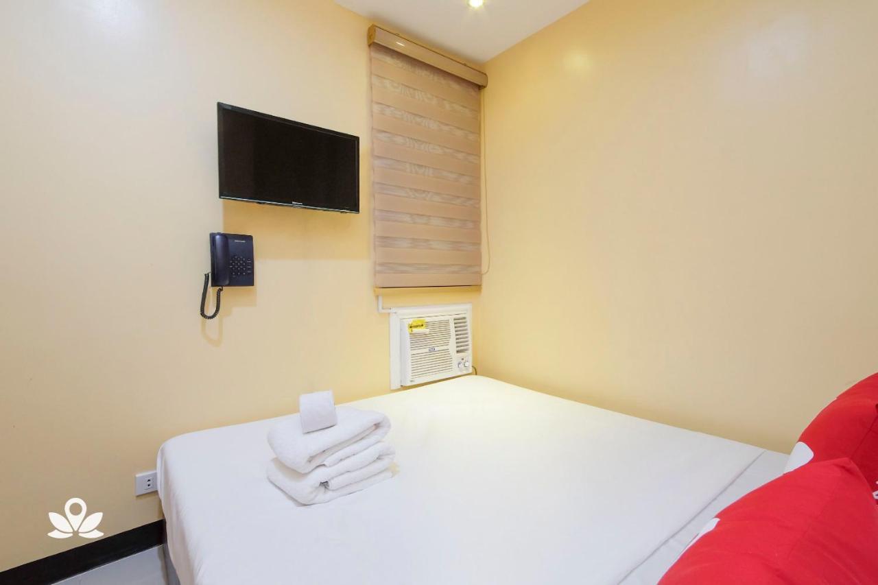 Zen Rooms Time Travellers Makati Makati City Exteriér fotografie